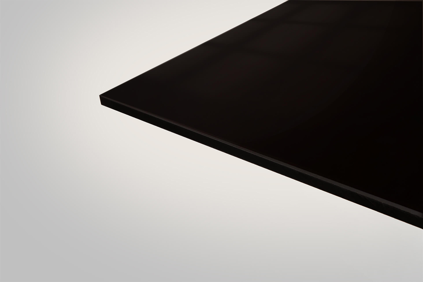 Оргстекло КИВИ 3,0 мм 1025x1525 мм чёрный